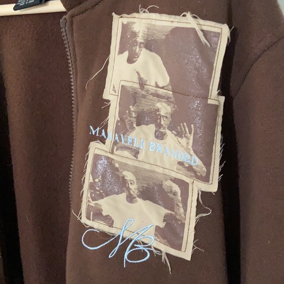 Brown jacket blue hood, embroidered Tupac - Picture 2 of 9